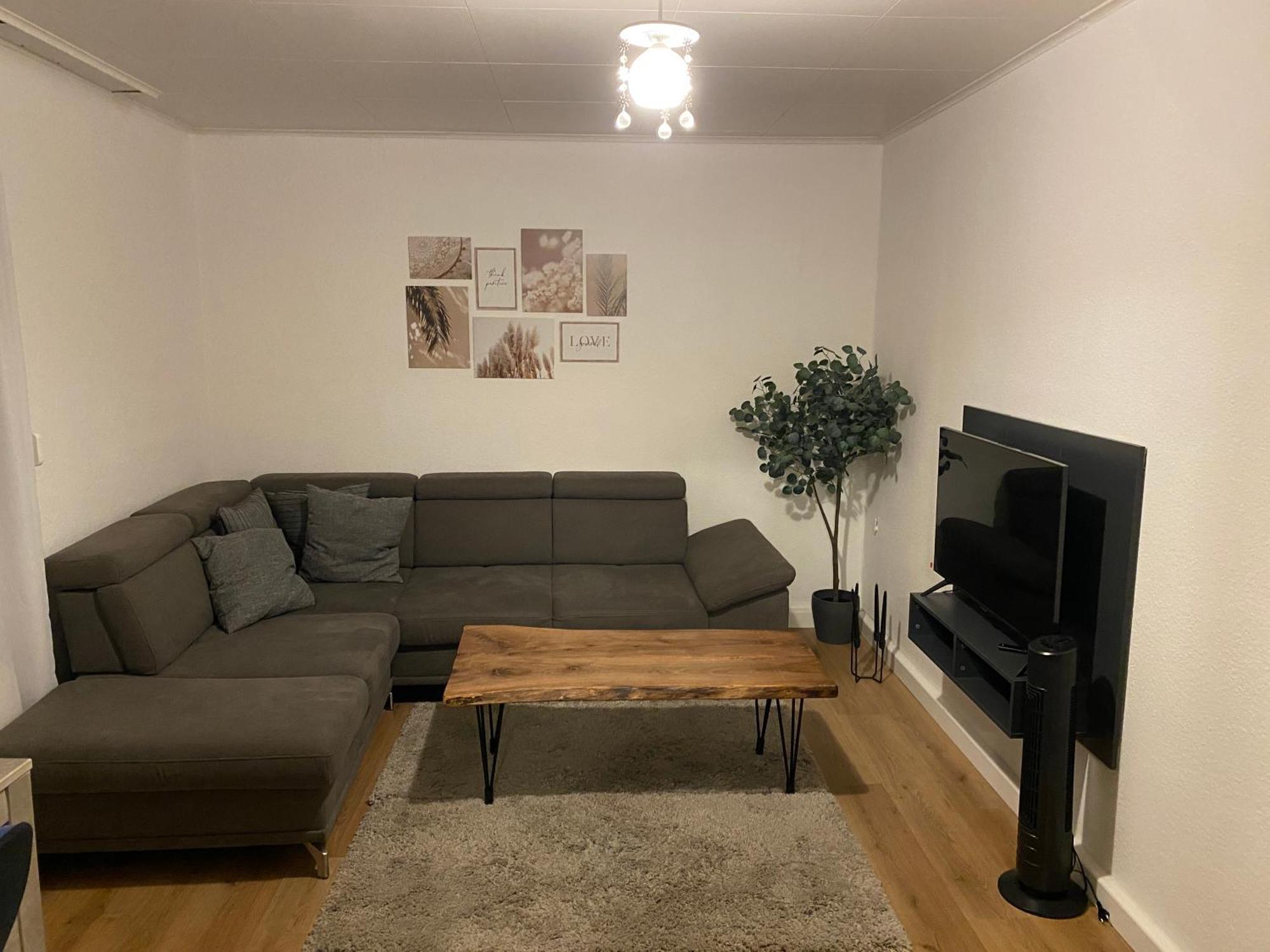 Schoene Und Sehr Zentrale Wohnung Im Herzen Von Γκελσενκίρτσεν Εξωτερικό φωτογραφία